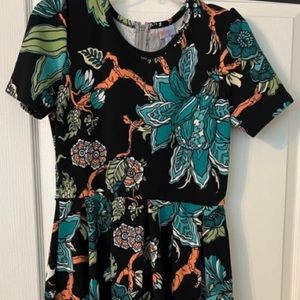 👗LulaRoe Black Teal Coral Green Floral, Flared Skirt Short Sleeved Midi Dress L